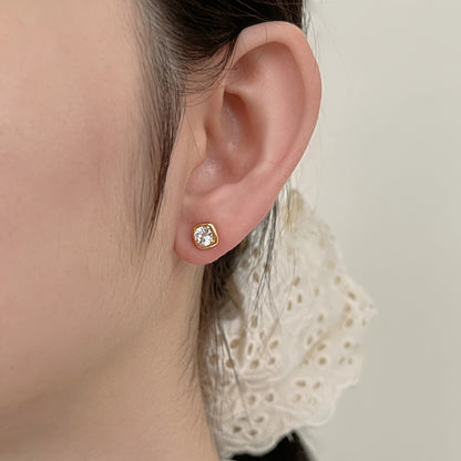 Cercei Soft Square Stud – Argint 925