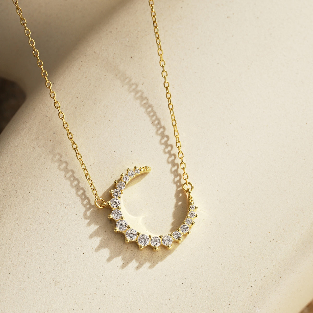 Colier Luna Crescent – Argint 925 placat cu aur 18K